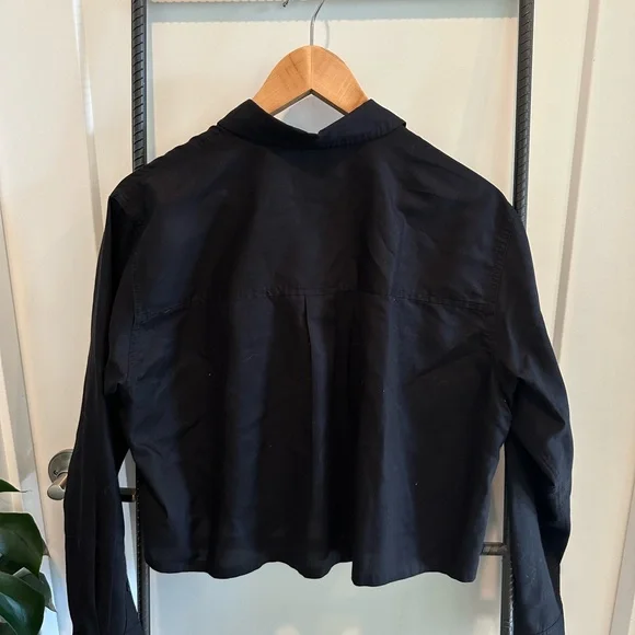 Women’s Everlane Black Shirt - Picture 3 of 5